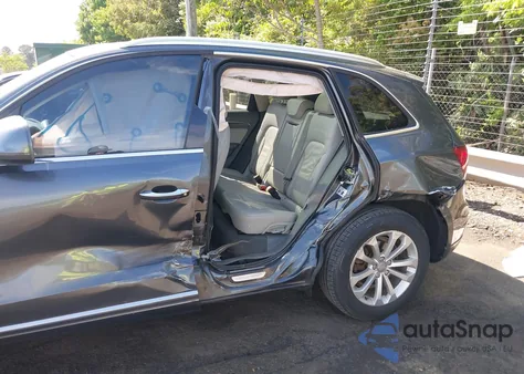 2015 Audi Q5 2.0T Premium z USA, uszkodzony, nr VIN WA1LFAFP4FA005852